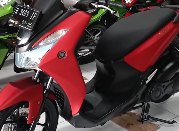 Jual Motor Bekas Semarang - Yamaha Lexi 125 Tahun 2019