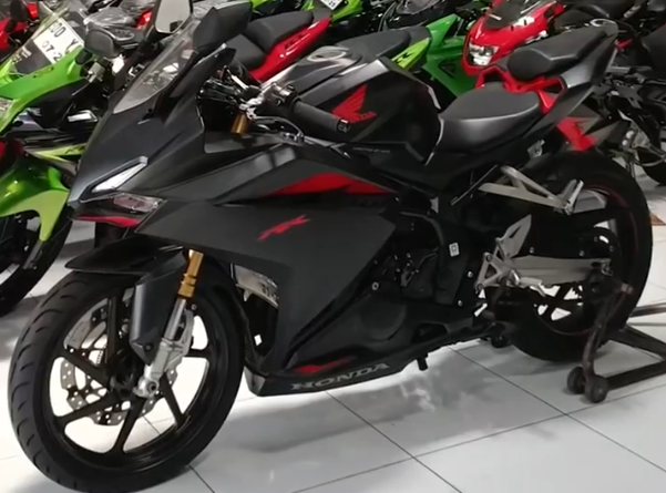 Jual Motor Bekas Semarang - Honda CBR 250 RR ABS Thn 2016