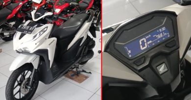 Jual Motor Bekas Semarang - Honda Vario 125 Fi 2021 Low KM !!